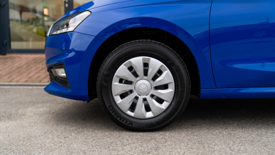 Škoda Fabia 1.0 MPI Extra (pohľad do interiéru)