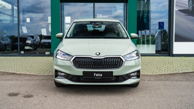 Škoda Fabia 1.0 TSI Selection (pohľad zozadu)