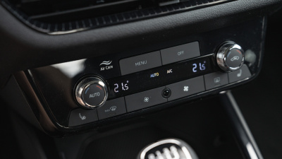 Škoda Fabia 1.0 TSI Selection (pohľad do interiéru)