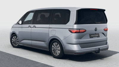 VW Multivan Life Bulli Long 2.0 TDI (pohľad zozadu)