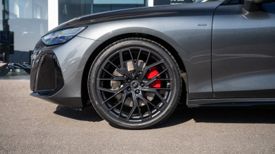 AUDI A6 Limuzína 2.0 TFSIe Quattro  (pohľad do interiéru)