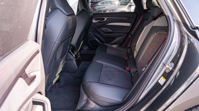 AUDI A6 Limuzína 2.0 TFSIe Quattro 