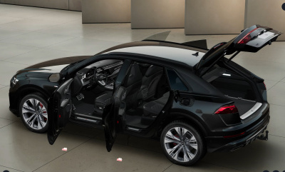 AUDI Q8 3.0 TFSIe Quattro PHEV 