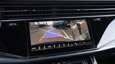 AUDI Q8 3.0 TFSIe Quattro PHEV 