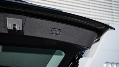 AUDI Q8 3.0 TFSIe Quattro PHEV 