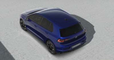 VW Golf 1.5 eTSI R-Line Limited (pohľad do interiéru)