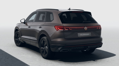 VW Touareg 3.0 TDI R-Line Final Edition (pohľad zozadu)