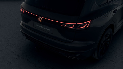 VW Touareg 3.0 TDI R-Line Final Edition (pohľad do interiéru)