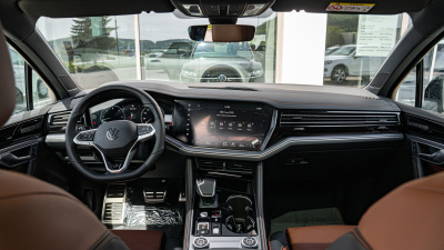 VW Touareg 3.0 TDI R-Line Final Edition