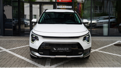 Kia Niro HEV 1.6 GDi Gold (pohľad zozadu)