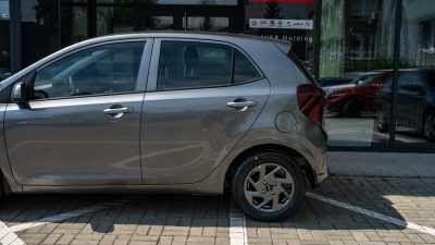 Kia Picanto 1.0 GDi Silver  (pohľad do interiéru)