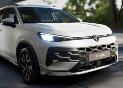 VW T-Roc 1.5 eTSI Style (pohľad spredu)