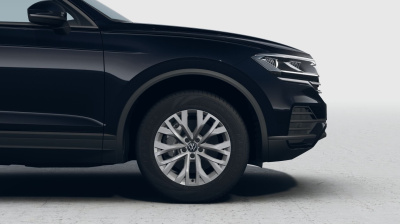 VW Touareg 3.0 TDI Limited (pohľad do interiéru)