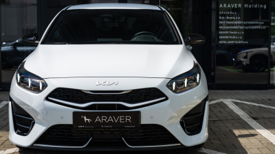 Kia Ceed 1.5 T-GDi GT-Line (pohľad do interiéru)