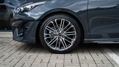 Kia Ceed 1.5 T-GDi 7DCT GT-Line (pohľad do interiéru)