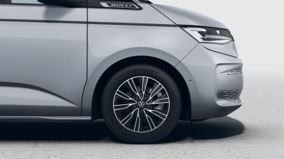 VW Multivan Life Bulli Long 2.0 TDI (pohľad do interiéru)