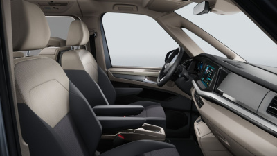 VW Multivan Life Bulli Long 2.0 TDI (pohľad do interiéru)