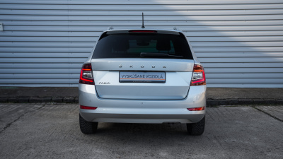 Škoda Fabia Combi 1.0 TSI JOY (pohľad spredu)