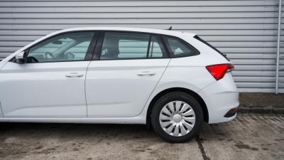 Škoda Scala 1.0 TSI Selection (pohľad do interiéru)