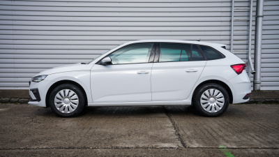 Škoda Scala 1.0 TSI Drive Plus (pohľad zozadu)
