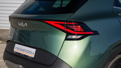 Kia Sportage 1.6 T-GDi 2WD 7DCT Gold (pohľad do interiéru)