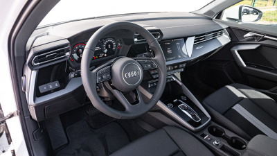 AUDI A3 Sportback 1.5 TFSI (pohľad zboku)