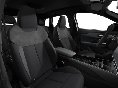 AUDI Q3 2.0 TFSI Quattro (pohľad do interiéru)