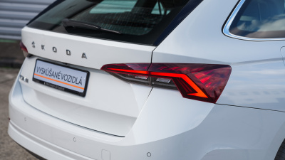 Škoda Octavia Combi 2.0 TDI STYLE (pohľad do interiéru)