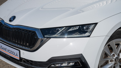 Škoda Octavia Combi 2.0 TDI Style (pohľad do interiéru)