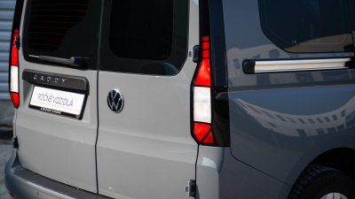 Volkswagen Caddy 1.5 TSI Basic  (pohľad do interiéru)