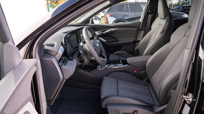 AUDI Q6 e-tron Quattro (pohľad zozadu)