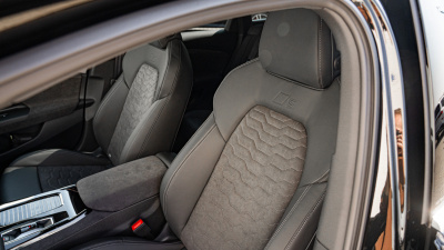 AUDI A6 Sportback e-tron (pohľad zozadu)