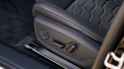 AUDI A6 Sportback e-tron (pohľad spredu)