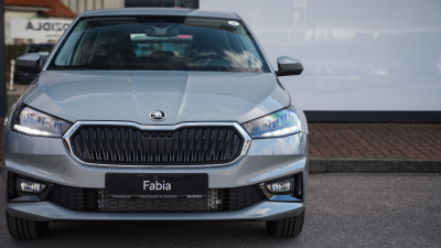 Škoda Fabia 1.0 TSI Extra Plus (pohľad spredu)