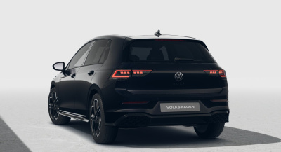 VW Golf 1.5 eTSI R-line Limited (pohľad zozadu)