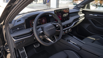 Škoda Superb Combi 2.0 TSI Sportline 4x4