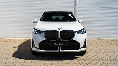 BMW X3 40d xDrive (pohľad do interiéru)