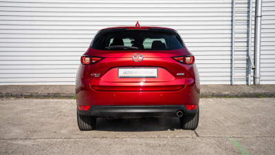 Mazda CX-5 (pohľad zozadu)