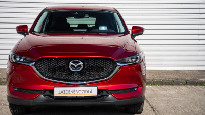 Mazda CX-5 (pohľad do interiéru)