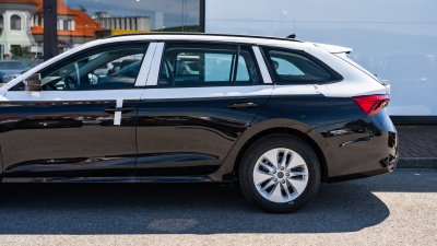 Škoda Octavia Combi 1.5 TSI Selection (pohľad do interiéru)