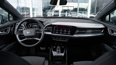 Q4 e-tron Quattro