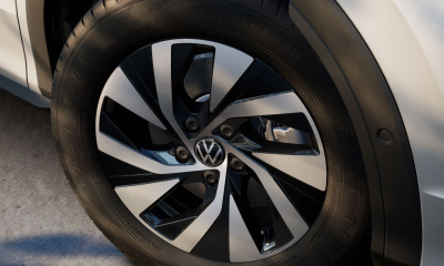 VW T-Roc 1.5 eTSI Life (pohľad do interiéru)