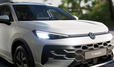 VW T-ROC 1.5 eTSI Life (pohľad spredu)