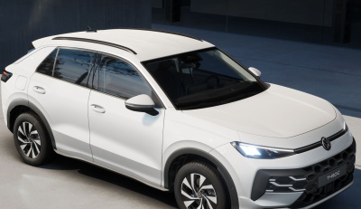 VW T-ROC 1.5 eTSI Life (pohľad do interiéru)