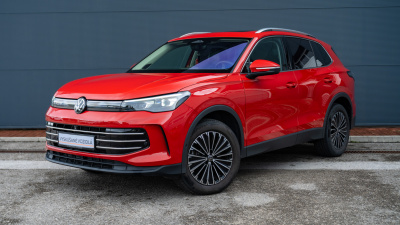 Volkswagen Tiguan 2.0 TDI Elegance 4x4 (základný pohľad)