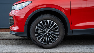 Volkswagen Tiguan 2.0 TDI Elegance 4x4 (pohľad do interiéru)