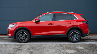 Volkswagen Tiguan 2.0 TDI Elegance 4x4 (pohľad zozadu)