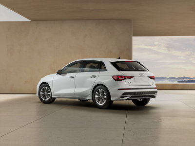 AUDI A3 Sportback 1.5 TFSI (pohľad zozadu)