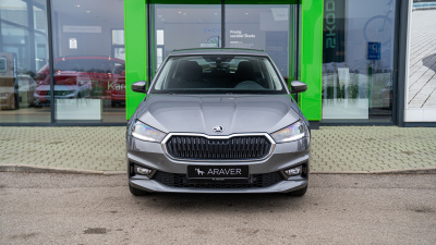 Škoda Fabia 1.0 TSI Selection (pohľad zboku)