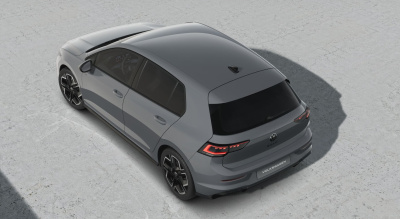 VW Golf 1.5 eTSI R-line Limited (pohľad do interiéru)